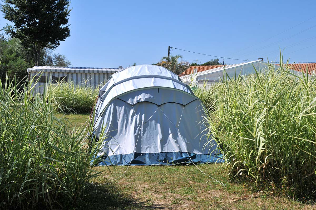 Tent on its pitch at the campsite in Oléron