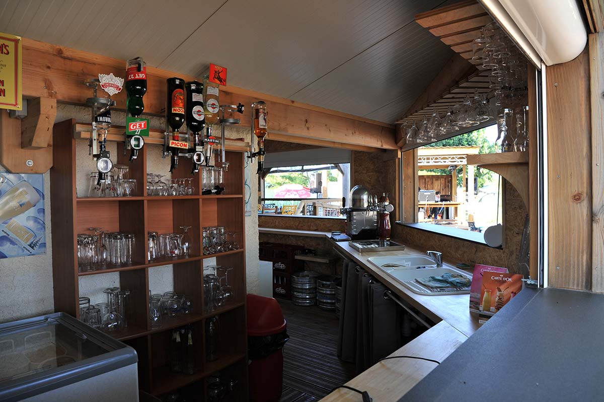 Interior of the bar restaurant at the campsite in Oléron
