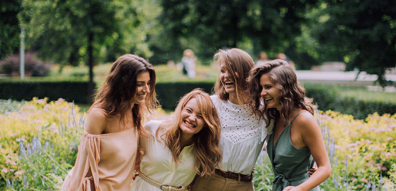 Young women in the campsite park in Oléron