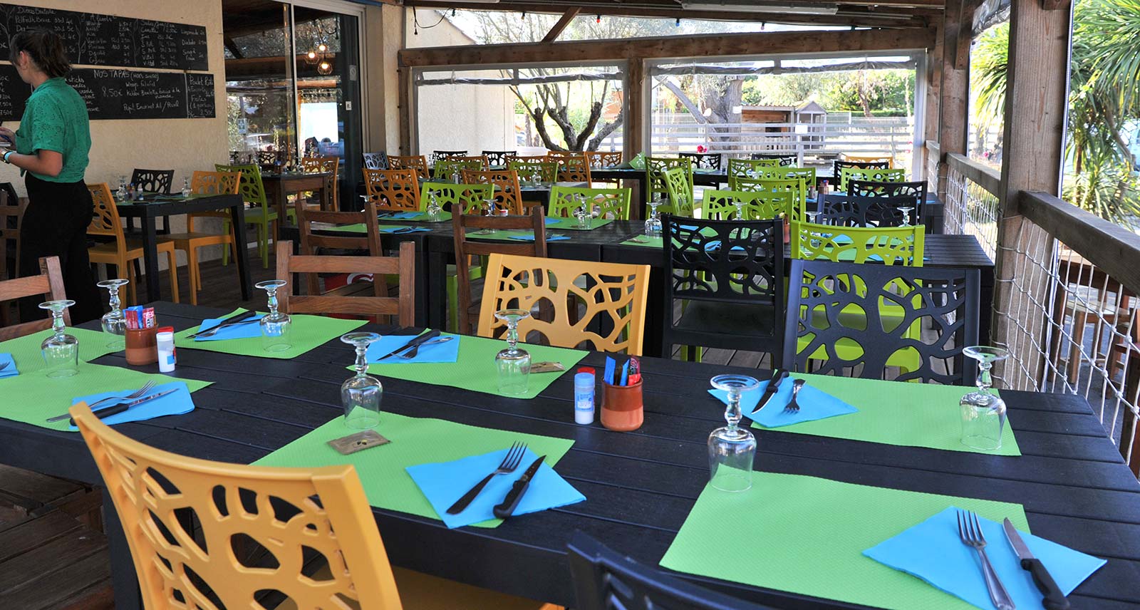 Interior of the campsite restaurant in Oléron near the beaches