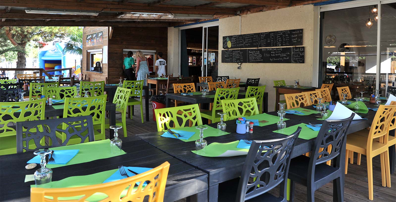 Interior of the campsite restaurant in Oléron near the beaches