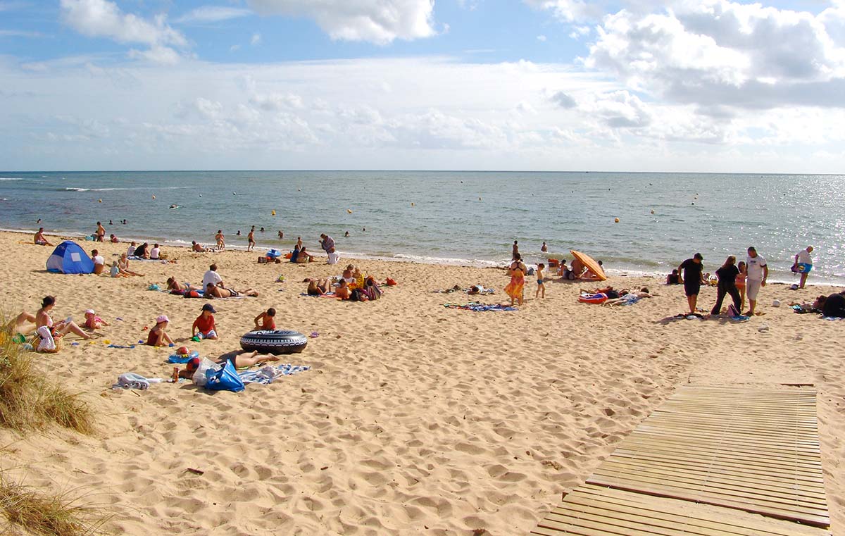 Matha beach near the campsite in Oléron